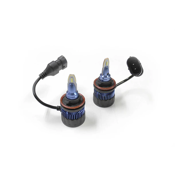 Kit 2 Mini Proiettori LED H4 Per Auto - 30000LM, 70W, Alta/Bassa, Plug & Play, Compatibile Universale