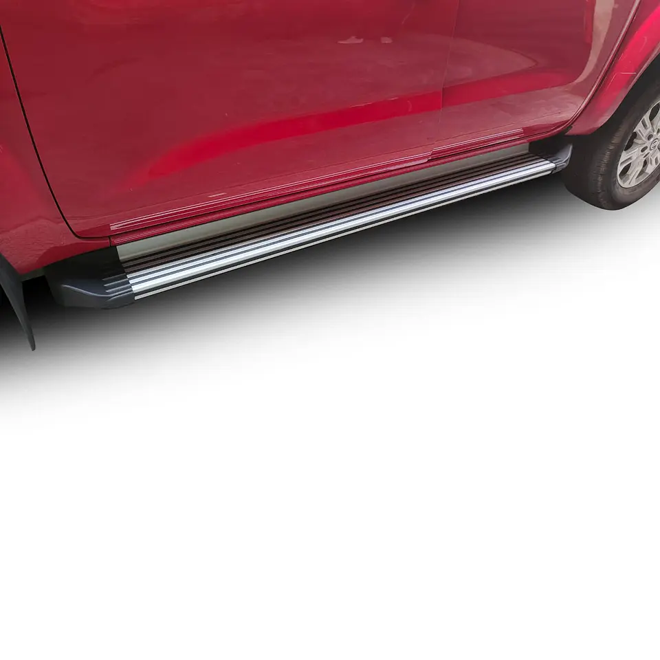 Set de Pisaderas de Aluminio | Nissan NP300 2015-2021 | Kangaroo Chile 3