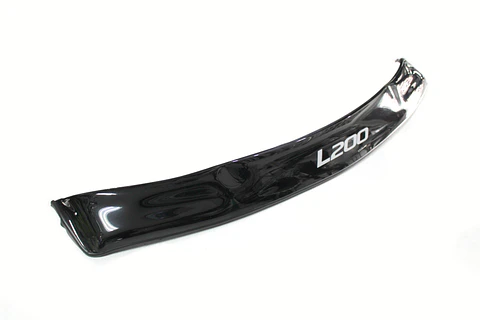 Deflector de Capot Mitsubishi L200 2006-2015 ABS Negro – Instalación sin perforación