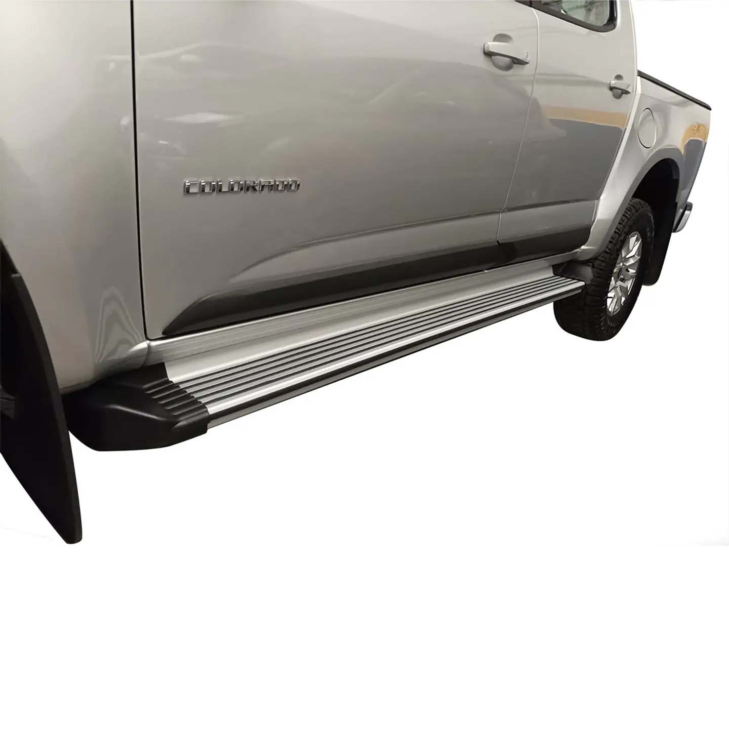 Set de Pisaderas Chevrolet Colorado 2016-2023 | Aluminio  | Kangaroo Chile 6