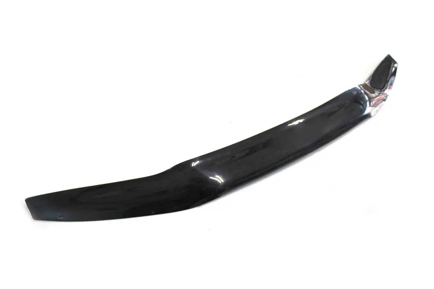 Deflector de Capot Toyota Hilux 2012-2015 ABS Negro – Sin toma de aire, Instalación sin perforación 3
