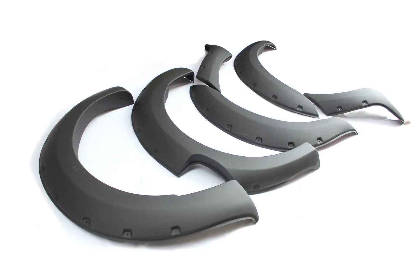 Extensiones de Tapabarros Estilo Militar para Ford Ranger 2016–2022 | Plástico ABS Negro Lisas 2