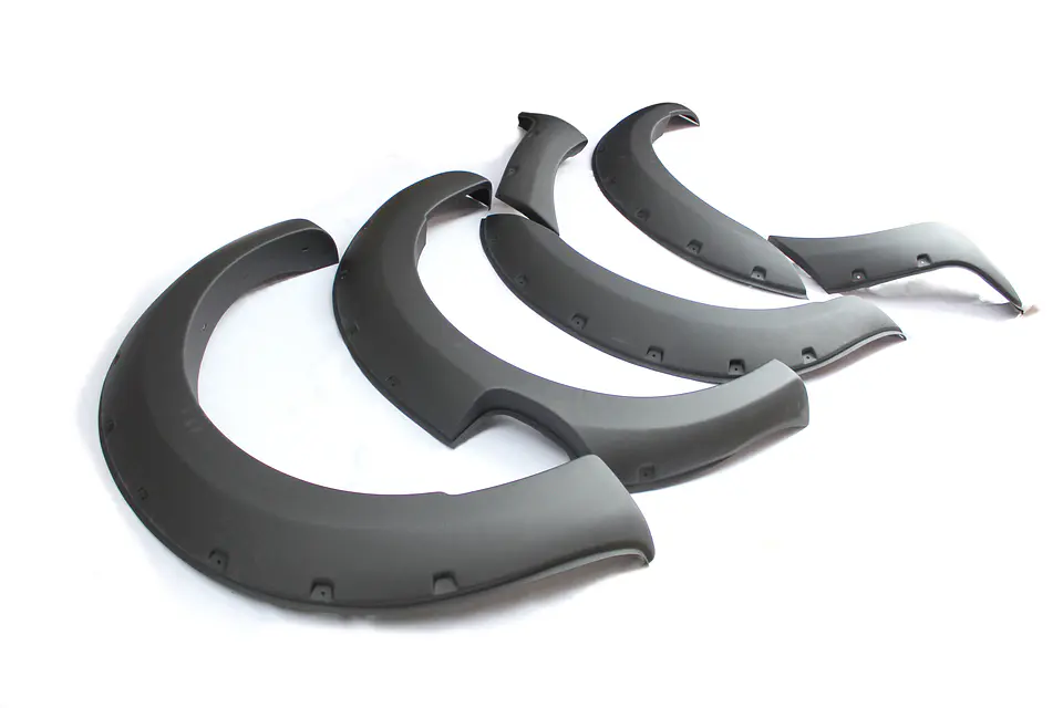 Extensiones de Tapabarros Estilo Militar para Ford Ranger 2016–2022 | Plástico ABS Negro Lisas 2