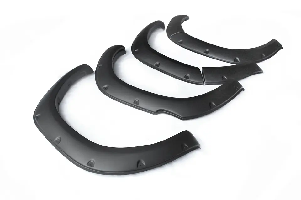 Extensiones de Tapabarros Toyota Hilux Revo SR 2021–2022 | Estilo Militar Negro en ABS 3