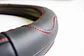Cubre Volante de Cuero Negro para Camionetas – Talla M con Hilo Rojo - Miniatura 4
