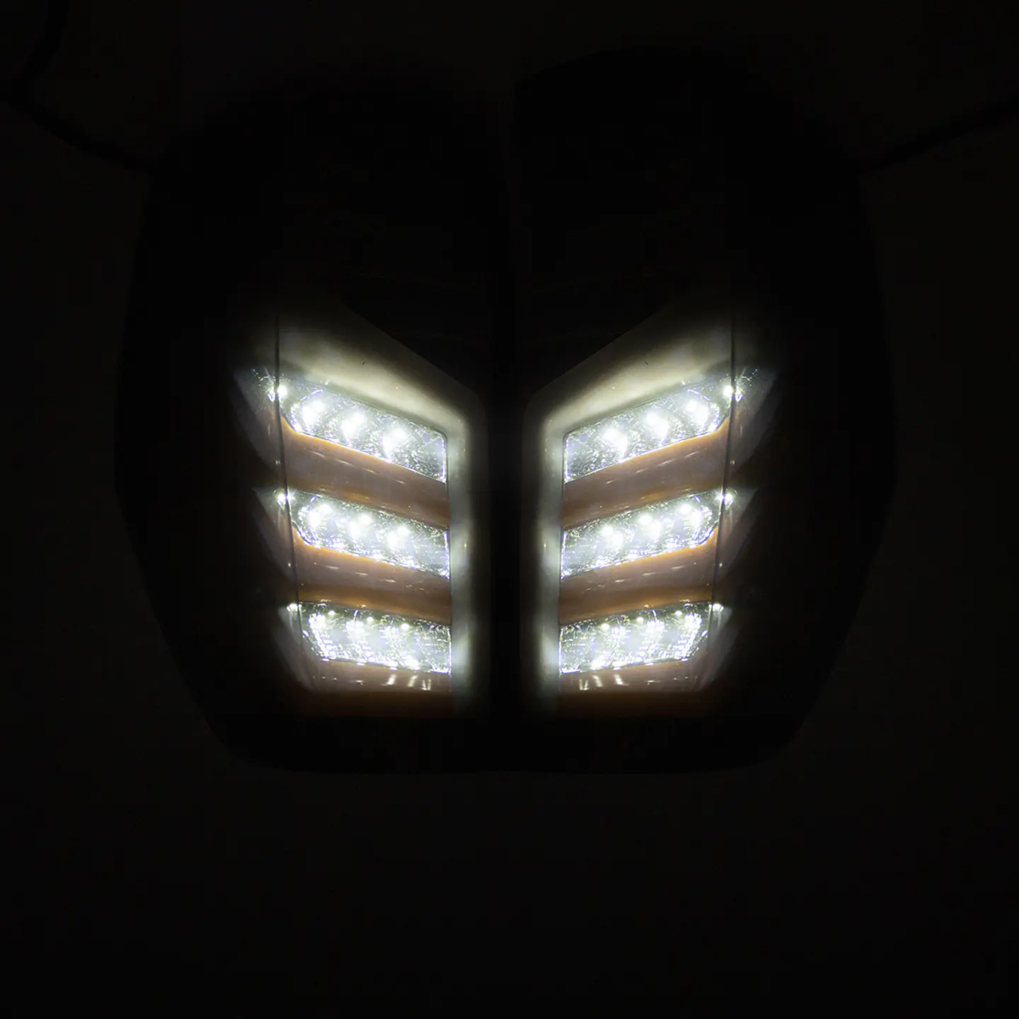 Par de Focos Traseros Ford Ranger 2013-2021 | Alta Iluminación y Encaje Perfecto 6