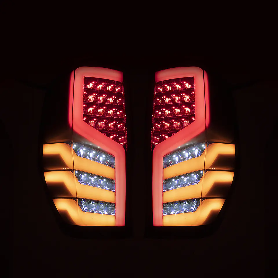 Par de Focos Traseros Ford Ranger 2013-2021 | Alta Iluminación y Encaje Perfecto 9