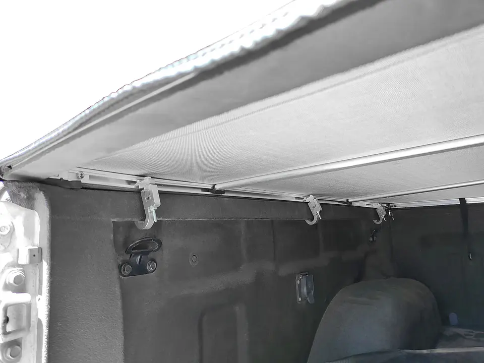 Lona Marítima Nissan NP300 | Cubre Pickup  con Marco de Aluminio | Kangaroo Chile 11