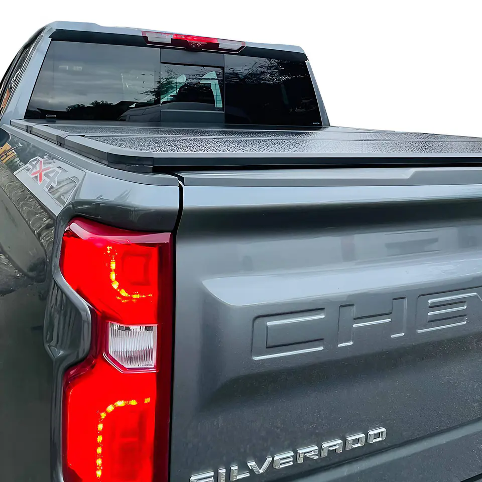 Tapa Rígida TRIFOLD para Chevrolet Silverado 2020-2024 6