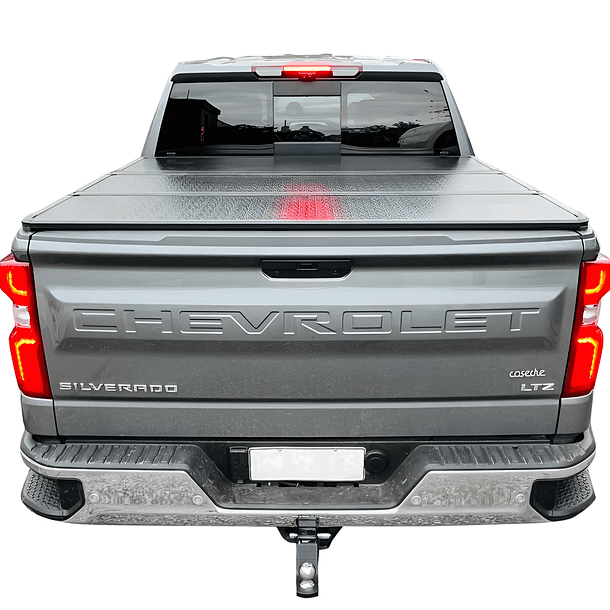 Tapa Rigida Trifold Chevrolet Silverado 2020-2024 9