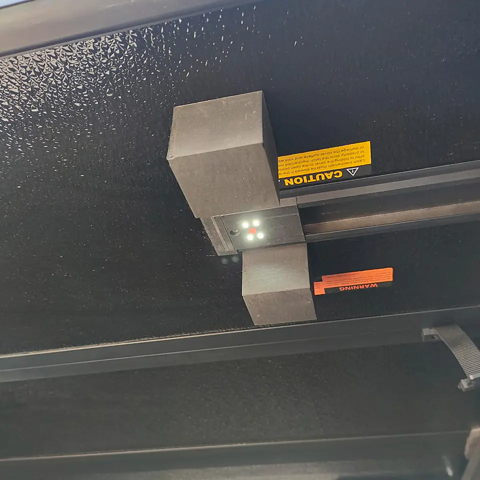 Tapa Rígida TRIFOLD BT50 2022-2024 | Seguridad y diseño resistente 3