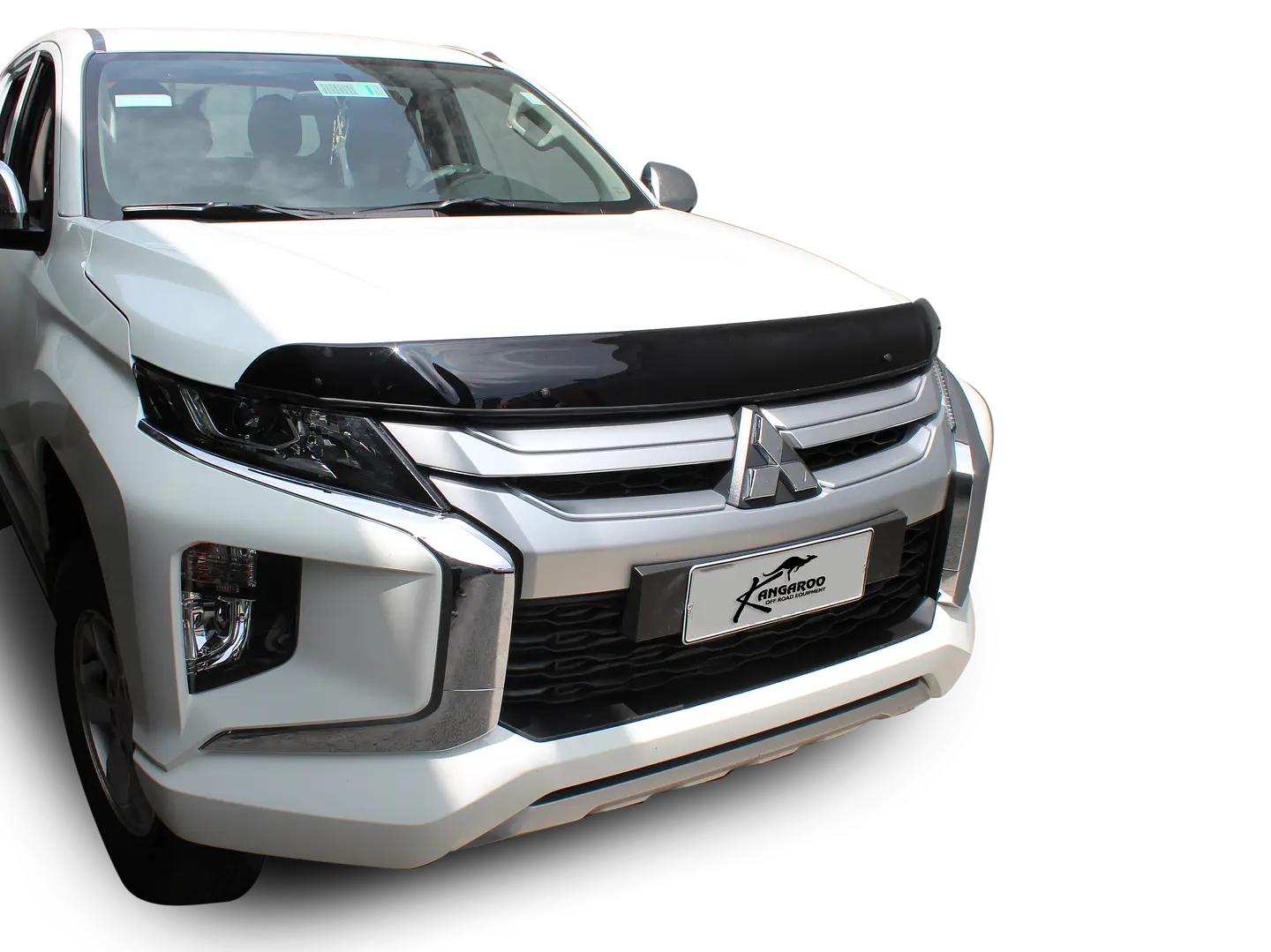 Deflector de Capot | Mitsubishi L200 2019-2024 | Kangaroo Chile 5
