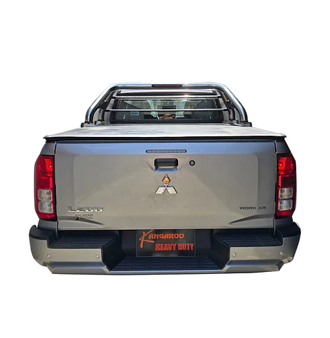 Lona Marítima Cubrepickup Mitsubishi L200 2024+ | Marco y Barras de Aluminio  | Kangaroo Chile