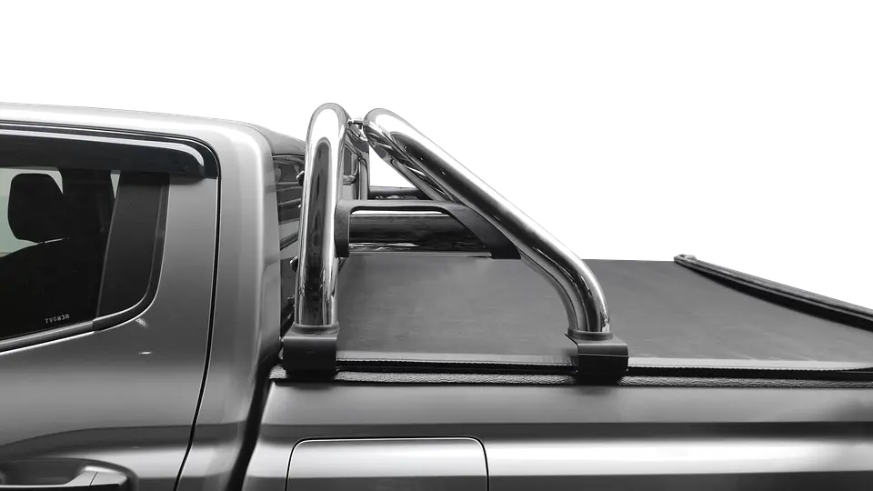Barra Antivuelco Acero Inoxidable Mitsubishi L200 2024+ | Luz de Freno y Base para Lona | Kangaroo Chile 4