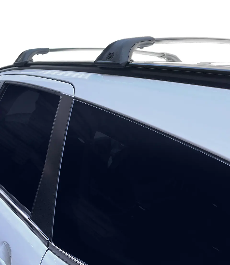 Barras de Techo Transversales Toyota Rush 2021-2023 | Aluminio Negro 75kg | Kangaroo Chile 6
