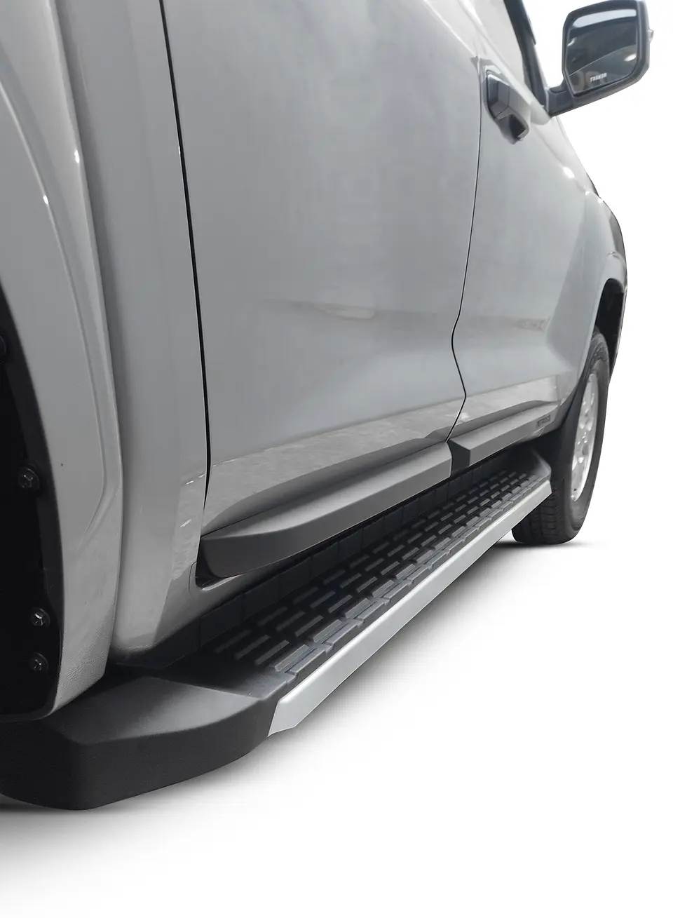 Set de Pisaderas de Aluminio | Mitsubishi L200 2024+ | Kangaroo Chile 10