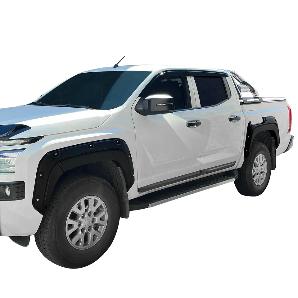 Extensiones de Tapabarro | Estilo Militar Texturizado | Mitsubishi L200 2024+ | Kangaroo Chile 3