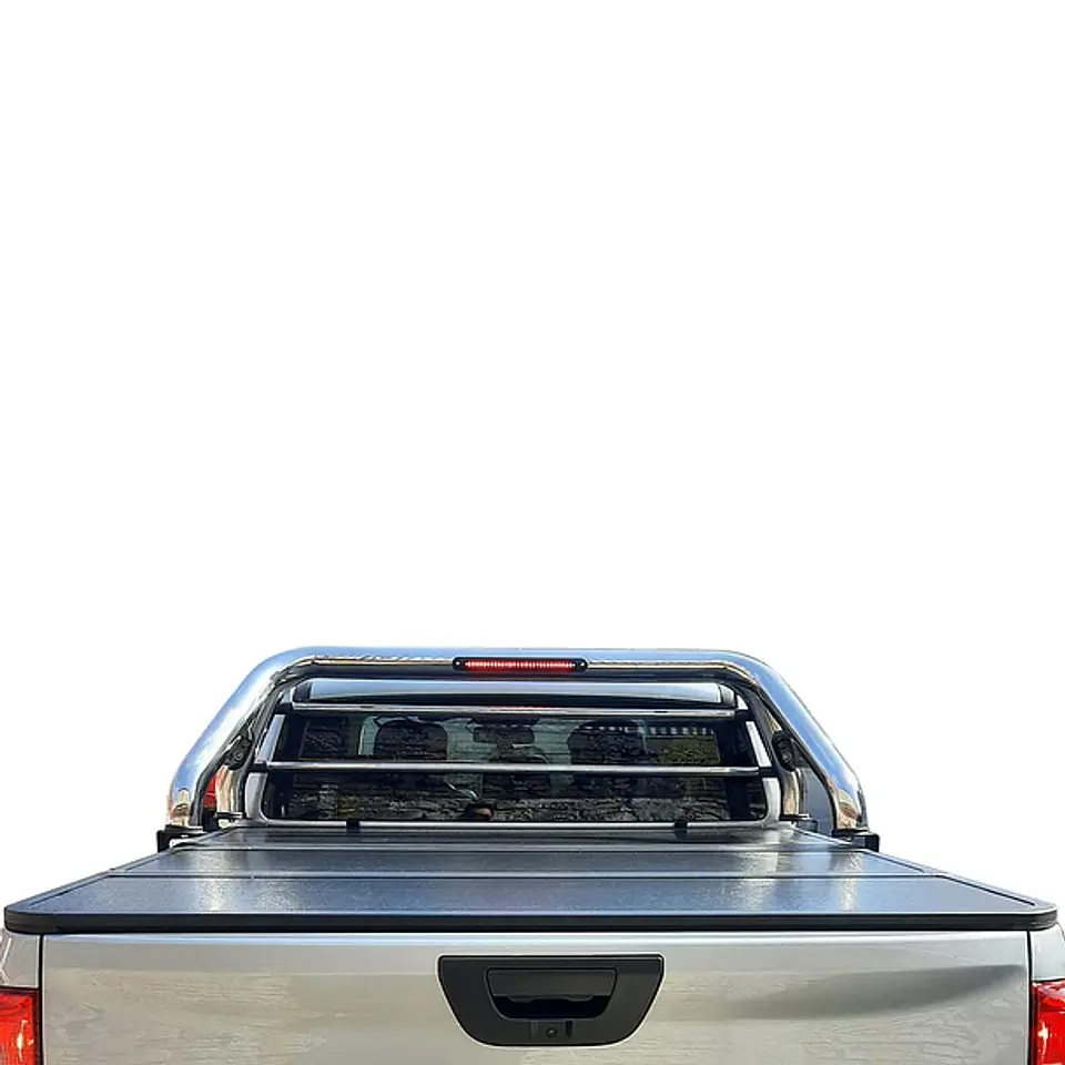 Tapa Rigida Trifold para Toyota Hilux Revo 2016+ 4