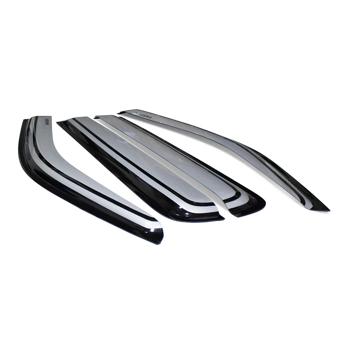 Set de Aletas Bota Agua Bicolor Nissan Navara 2006-2015 con logos | Kangaroo Chile 4