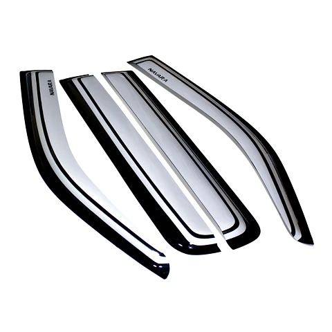 Set de Aletas Bota Agua Bicolor Nissan Navara 2006-2015 con logos | Kangaroo Chile