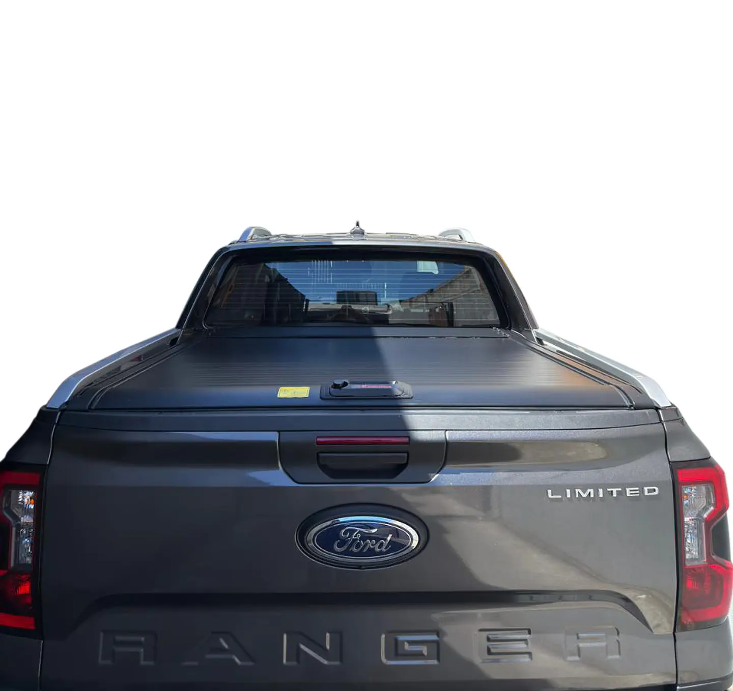 Tapa Retráctil Manual para Camionetas Pick Up Ford Ranger Limited 2024+ | Alta Resistencia, Seguridad y Diseño Premium – Kangaroo Chile 3
