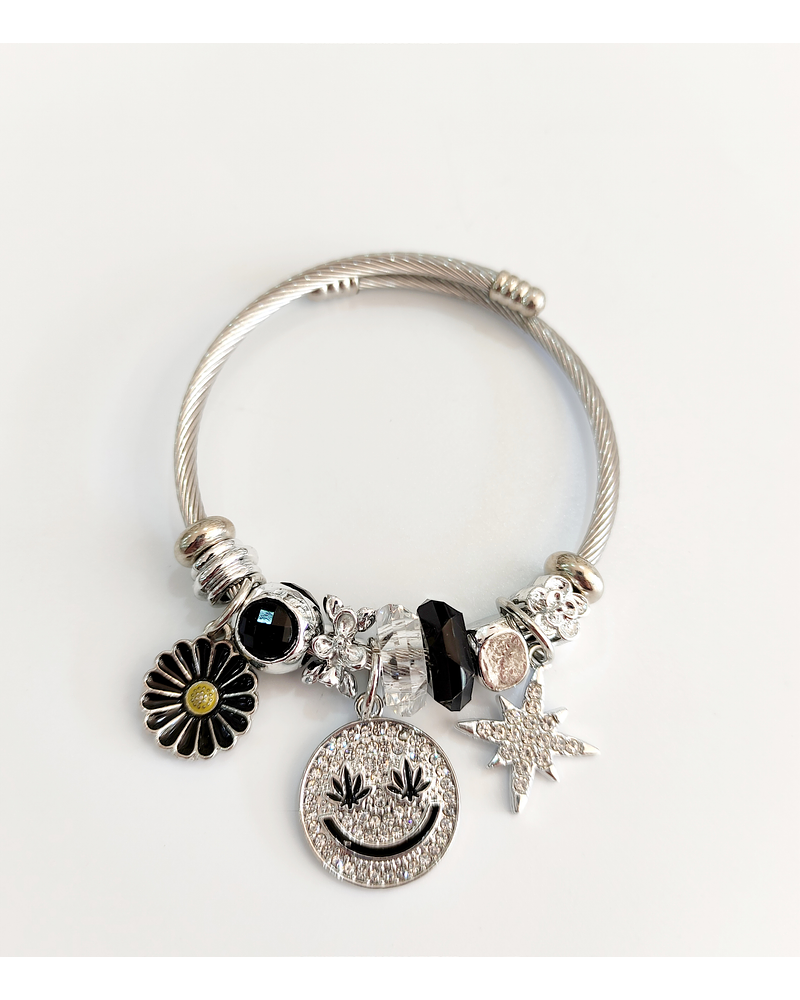 Pulsera ajustable de carita plateada