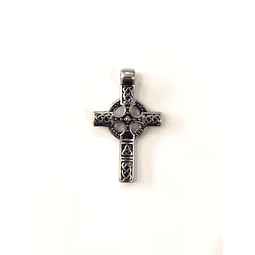 Colgante plateado de cruz templaria 