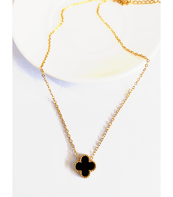 Collar estilo Trébol 