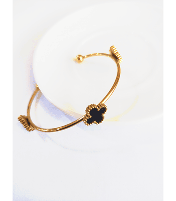 Brazalete de trébol 