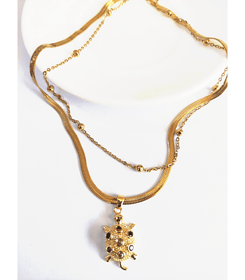 Collar doble cadena de tortuga