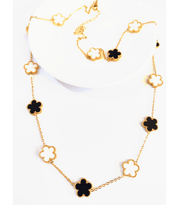 Collar largo estilo Trébol 