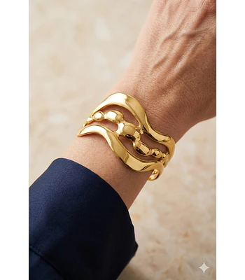 Brazalete ancho en acero 