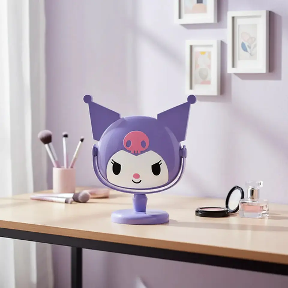 Espejo De Mesa Kawaii Kuromi Sanrio Con Pedestal Maquillaje 3