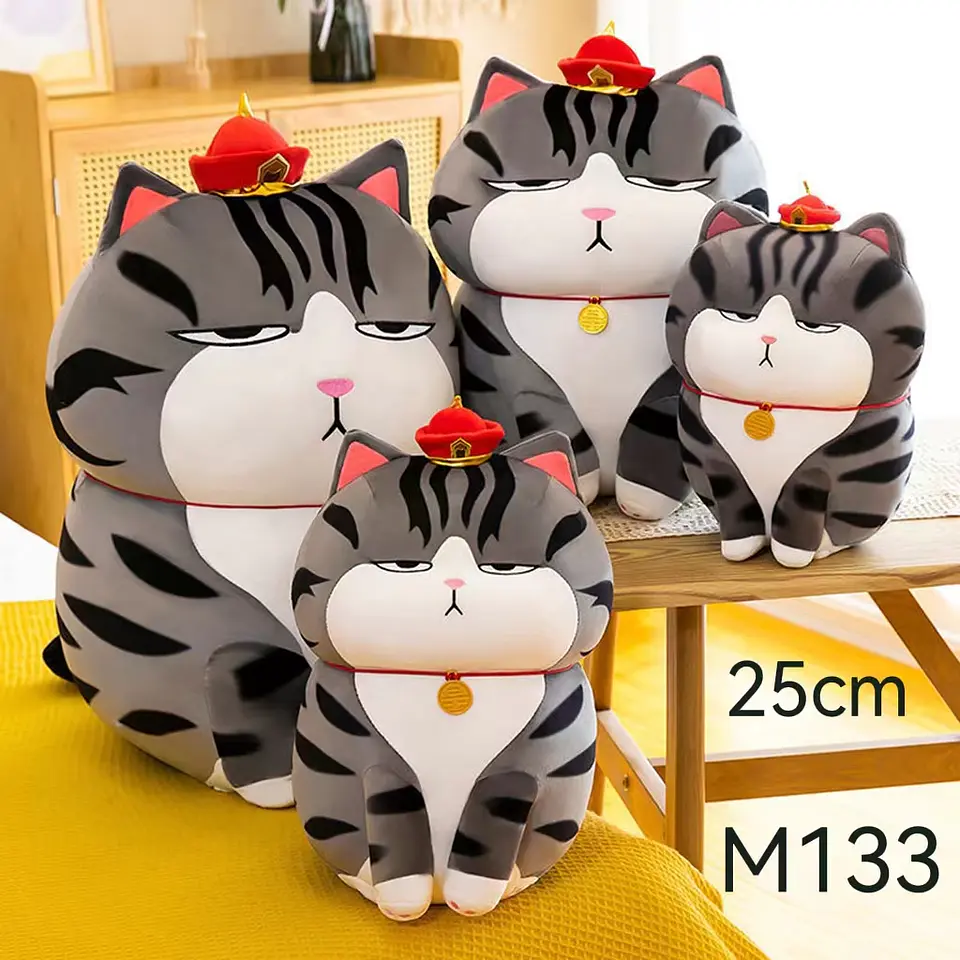 PELUCHE GATO EMPERADOR 25 CM , PRECIO PUBLICADO ES AL POR MAYOR Y DEBEN SER 3 UNIDADES DEL MISMO  (M133) 1