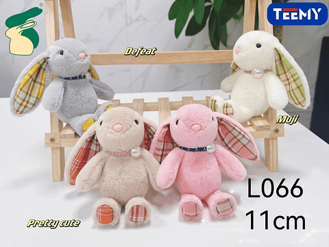 LLAVERO PELUCHE CONEJO 11 CM PAQUETE 12 PCS