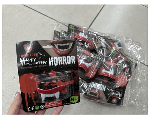 COLMILLOS VAMPIROS PAQUETE 12 PZAS (HELL109)