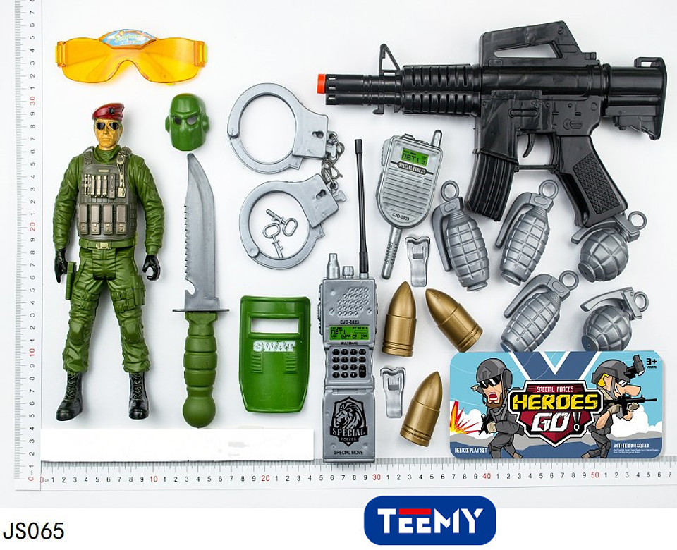 JUGUETE MILITAR CON ACCESORIOS, PRECIO PUBLICADO ES AL POR MAYOR Y DEBEN SER 3 UNIDADES DEL MISMO  (JS065) 1