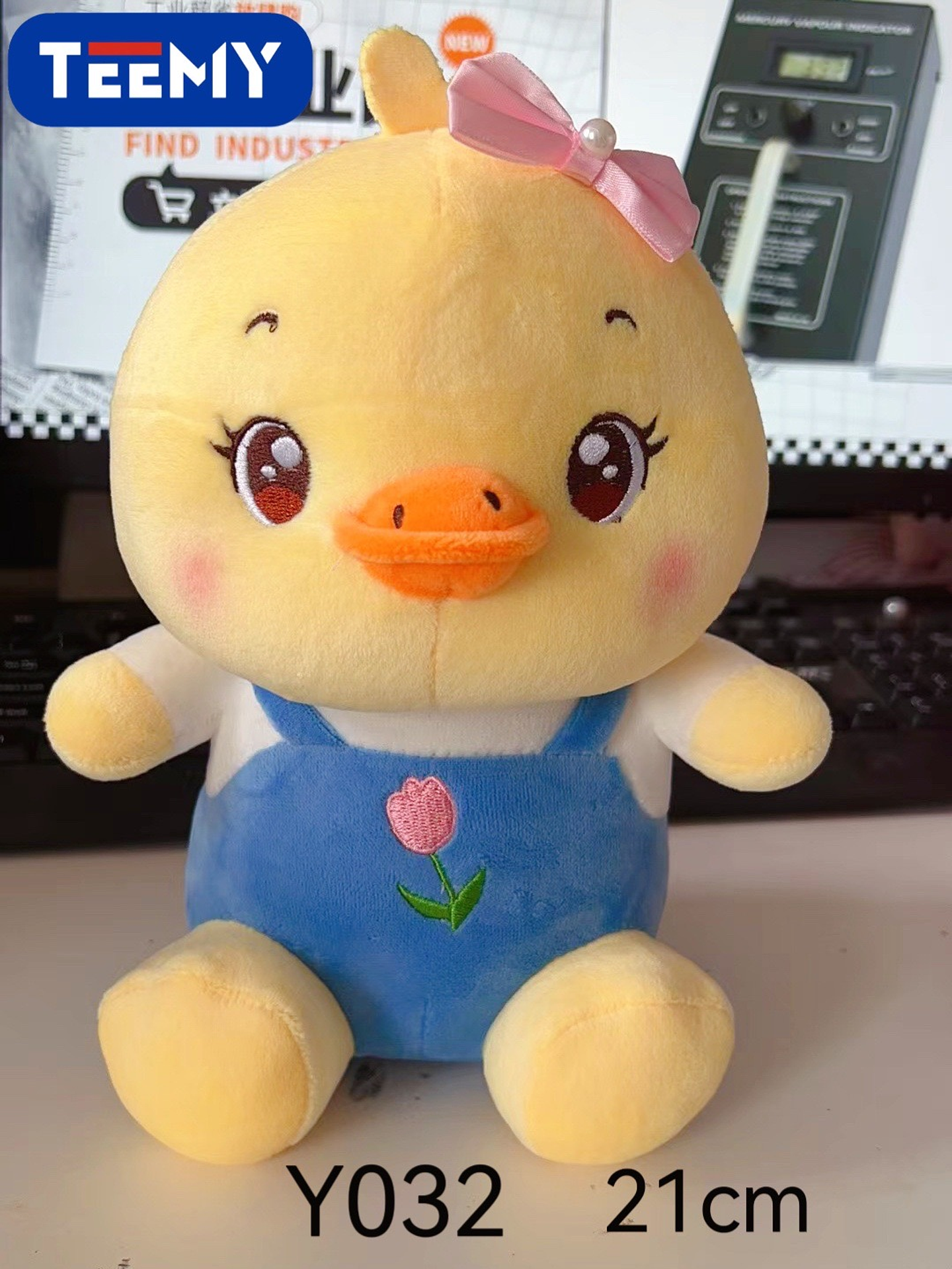 PELUCHE PATO 21 CM , PRECIO PUBLICADO ES AL POR MAYOR Y DEBEN SER 3 UNIDADES DEL MISMO  (Y032) 1
