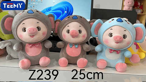 PELUCHE CHANCHO 30 CM , PRECIO PUBLICADO ES AL POR MAYOR Y DEBEN SER 3 UNIDADES DEL MISMO  (Z239)