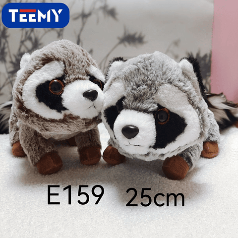 PELUCHE MAPACHE 25 CM , PRECIO PUBLICADO ES AL POR MAYOR Y DEBEN SER 3 UNIDADES DEL MISMO  (E159)