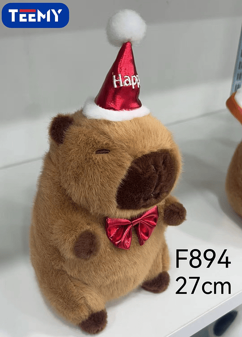 PELUCHE CAPYBARA 27 CM CUMPLEAÑOS  , PRECIO PUBLICADO ES AL POR MAYOR Y DEBEN SER 3 UNIDADES DEL MISMO  (F894 )