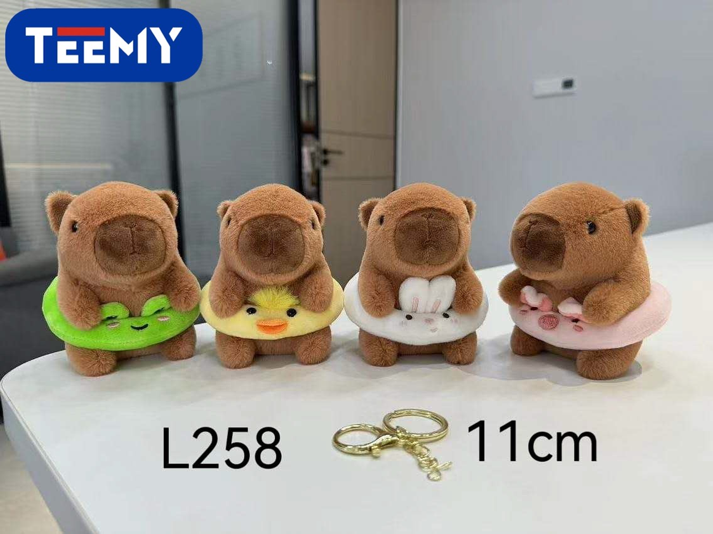 LLAVERO PELUCHE CAPYBARA 11 CM PAQUETE 12 PIEZAS (L258) 1