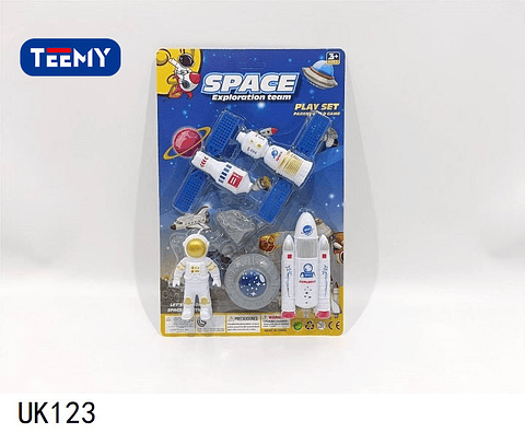 ASTRONAUTA CON ACCESORIOS, PRECIO PUBLICADO ES AL POR MAYOR Y DEBEN SER 3 UNIDADES DEL MISMO  (UK123)