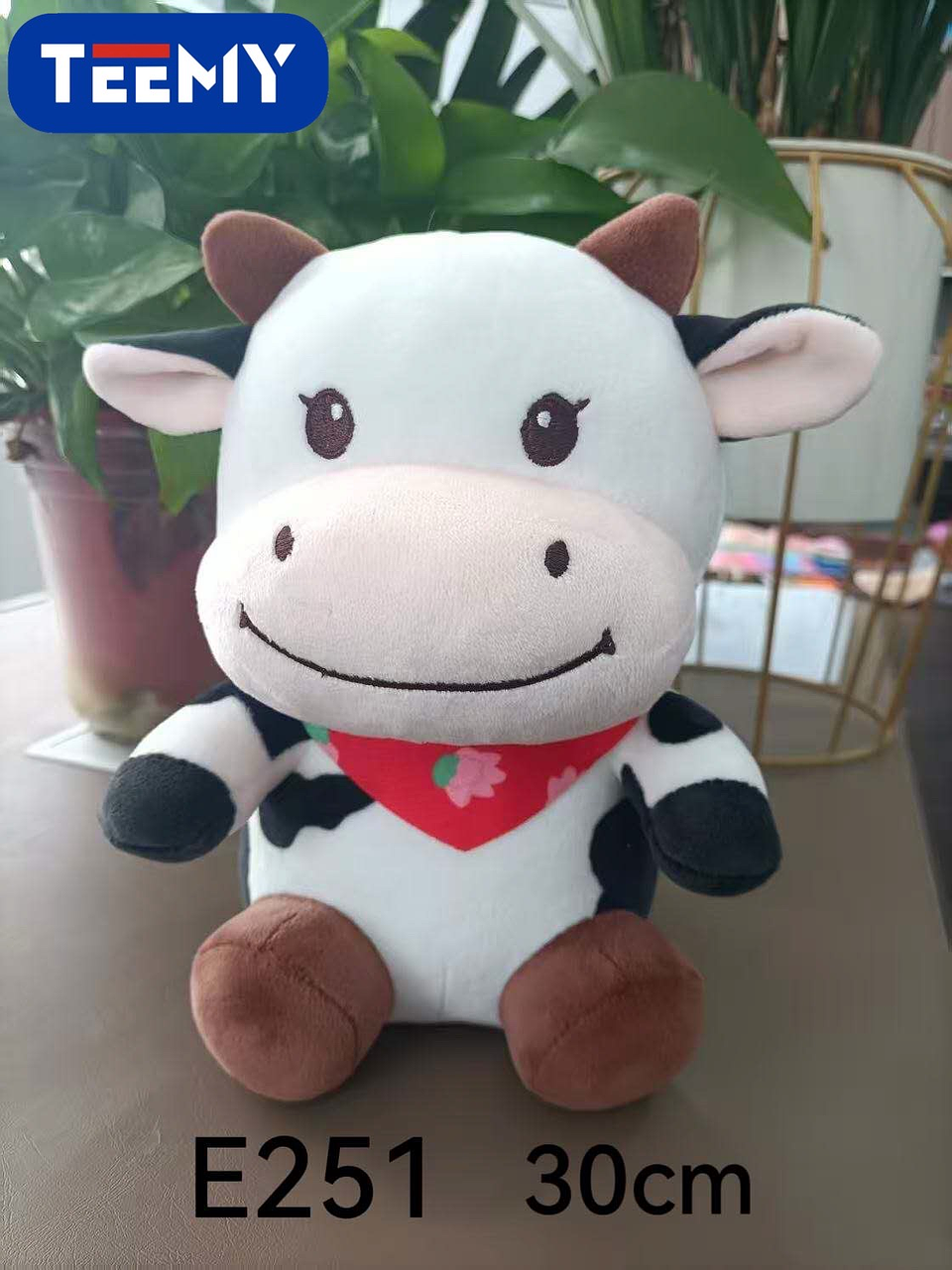 PELUCHE VACA 30 CM, PRECIO PUBLICADO ES AL POR MAYOR Y DEBEN SER 3 UNIDADES DEL MISMO  (E251) 1