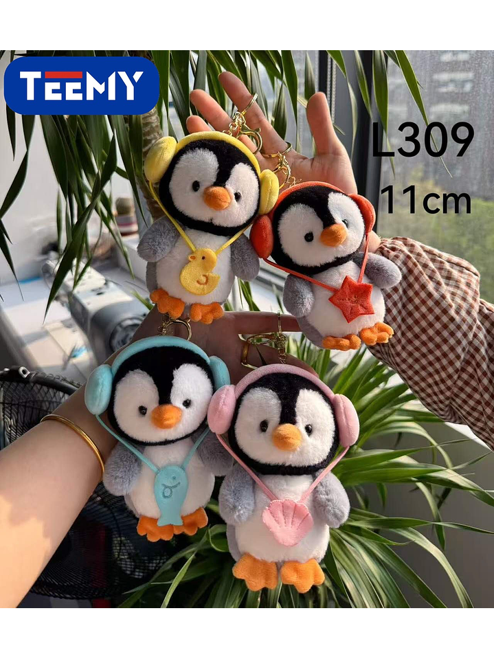 LLAVERO PELUCHE PINGUINO 11 CM PAQUETE 12 PIEZAS 1