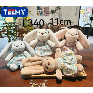 LLAVERO PELUCHE CONEJO 11 CM PAQUETE 12 PIEZAS