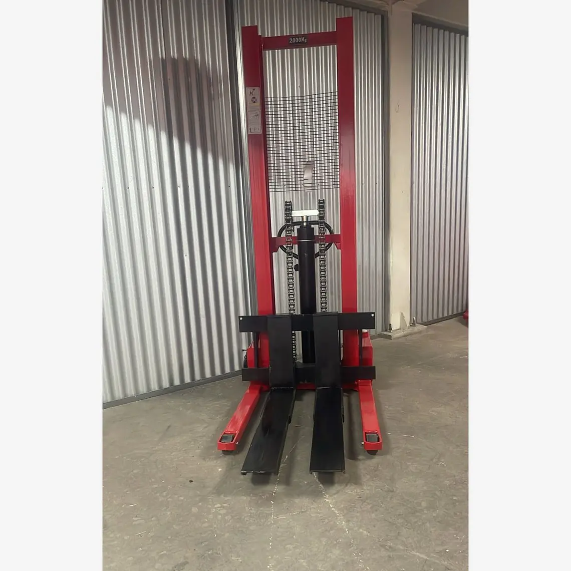 Apilador Manual Hidráulico 2T Altura 1.6M (Precio + IVA) 2