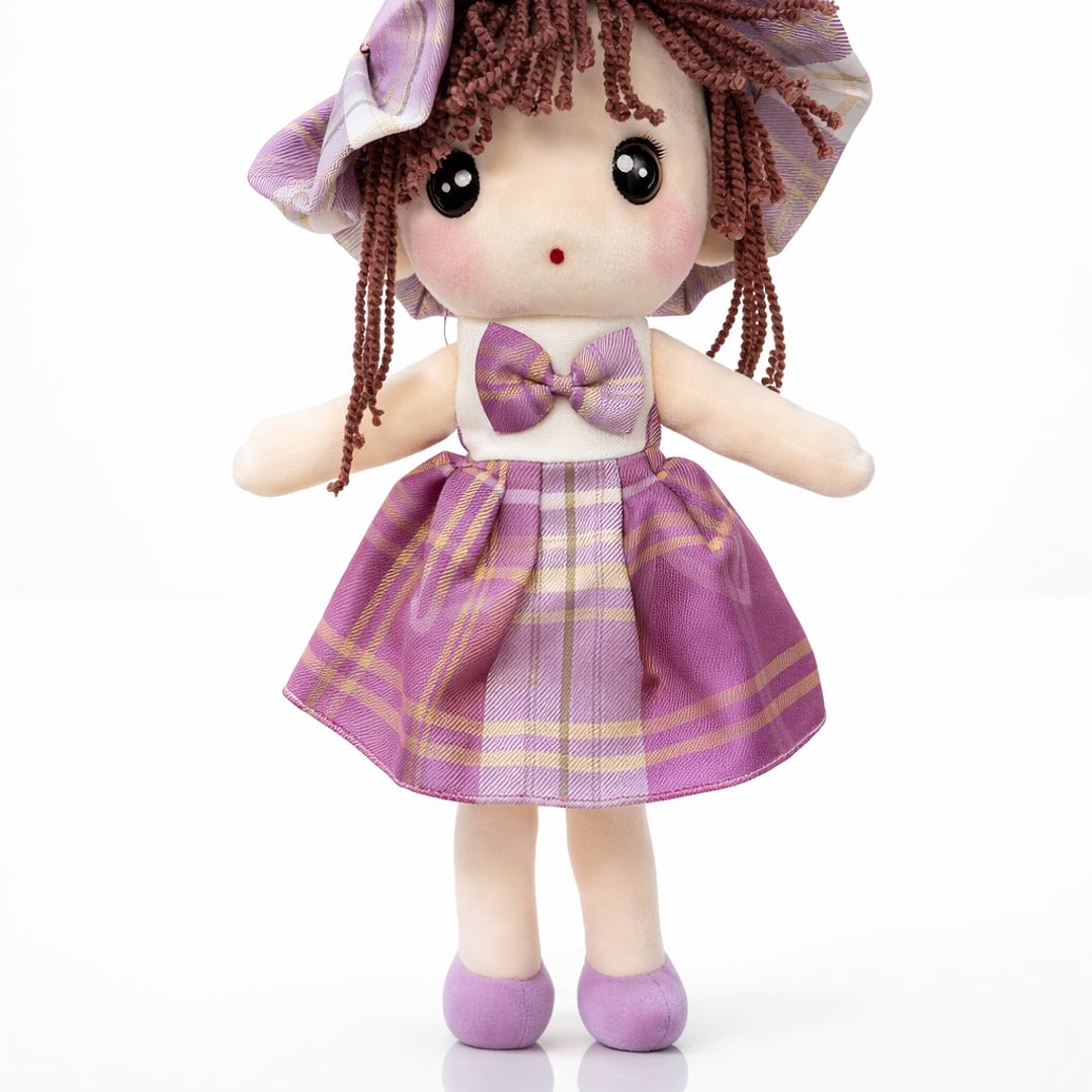 Muñeca de Peluche 35 cm con Vestido y Sombrero – Diseño Clásico 2