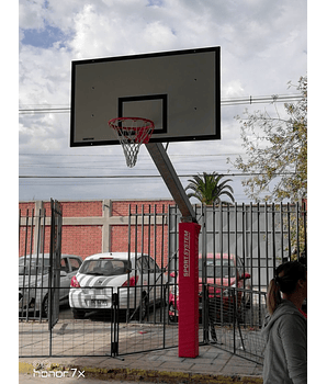 Poste de básquetbol fijo - comuna de la Pintana