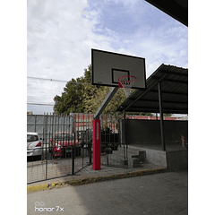 Poste de básquetbol fijo - comuna de la Pintana